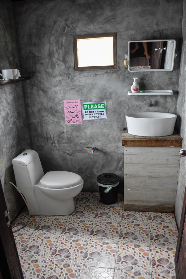 Love Station Hostel Baan Tai Rum bild